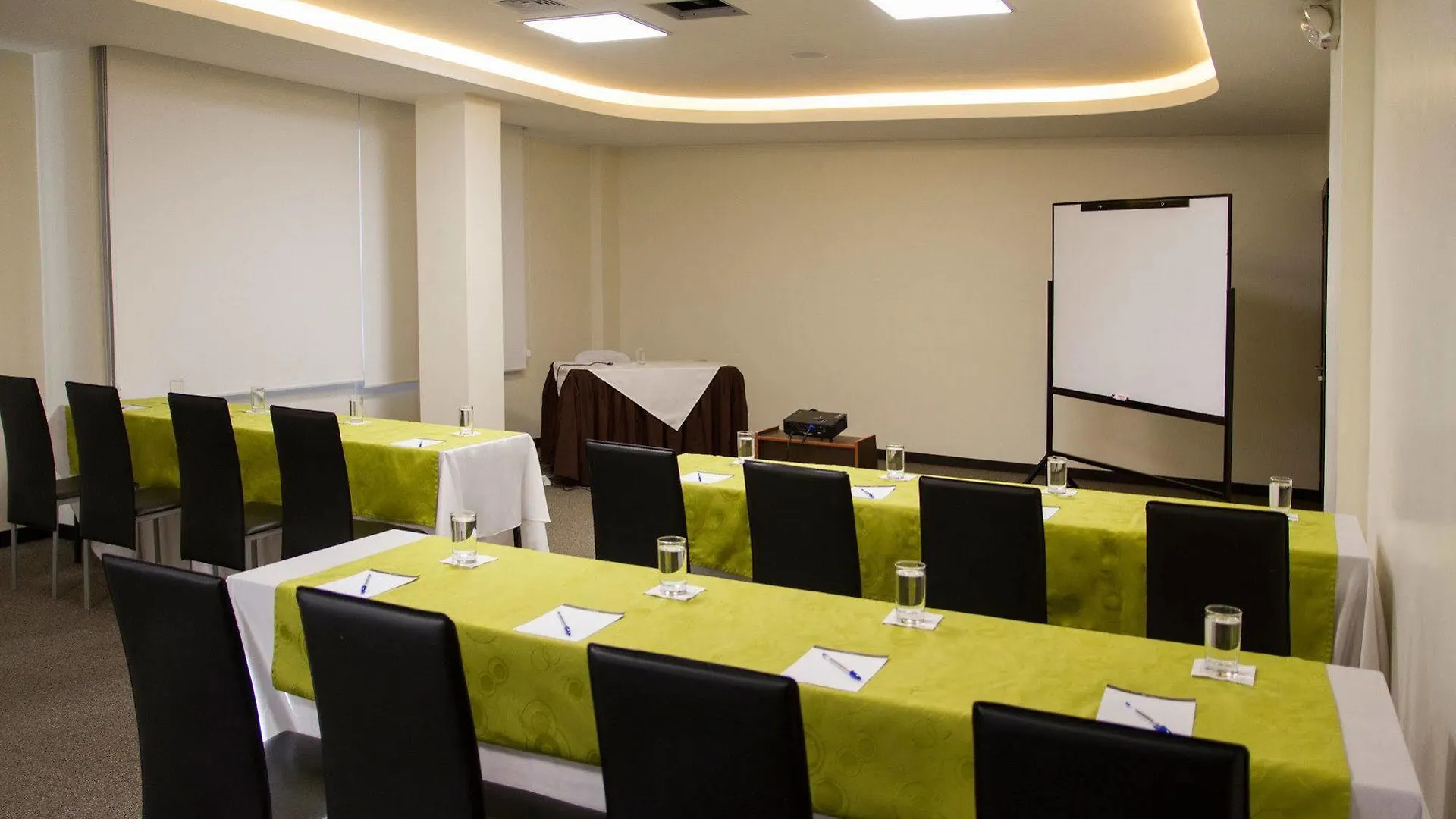 Finlandia Hotel Quito Ecuador